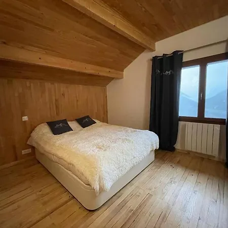 Chalet A 15 Min Des Pistes De